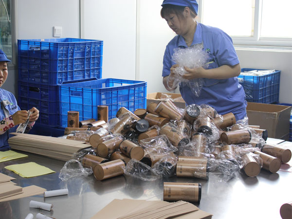 找膏藥貼加工廠代生產(chǎn)膏藥優(yōu)勢，膏藥oem代加工的費(fèi)用是多少