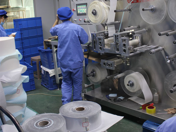 為什么品牌方要委托膏藥oem生產廠家貼牌代加工膏藥 為什么品牌方要委托膏藥oem生產廠家貼牌代加工膏藥